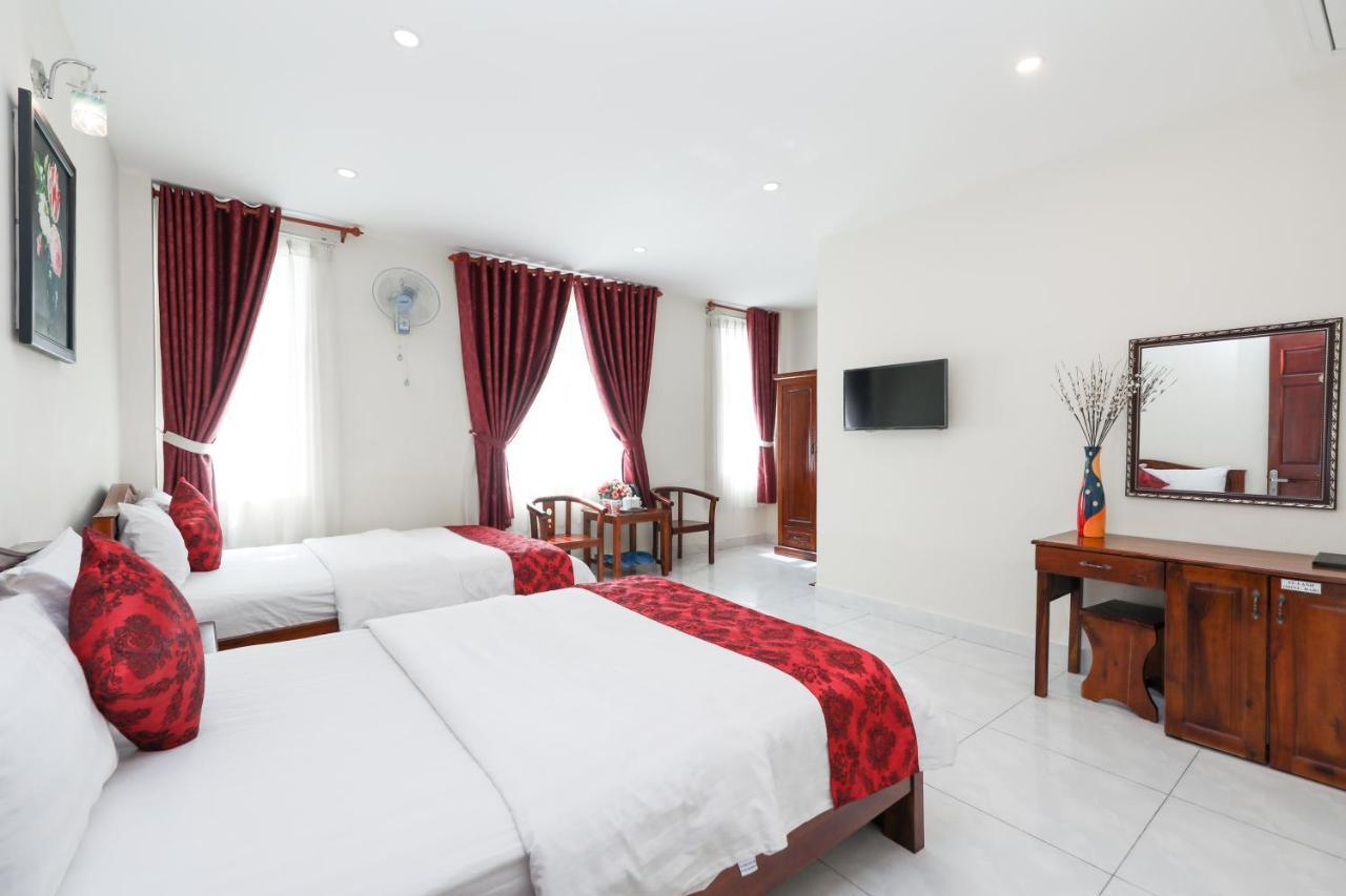 Minh Hoang Hotel Ho Chi Minh City Exterior photo